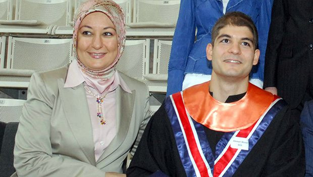 hayrunnisa-gul-ahmet-munir-gul.jpg