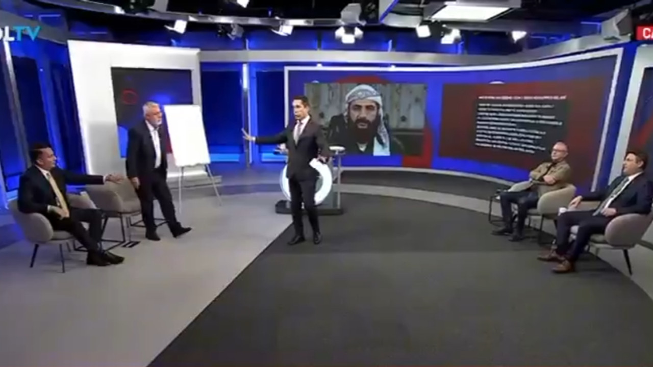 EKOL TV de Ortal k Kar t Metiner zerine Y r d Murat Gezici EKOL TV de Ortal k Kar t Metiner zerine Y r d Murat Gezici