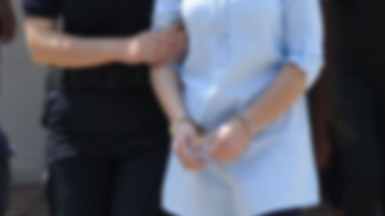 Kocasını boynundan bıçakladı! Bilecik'te dehşet