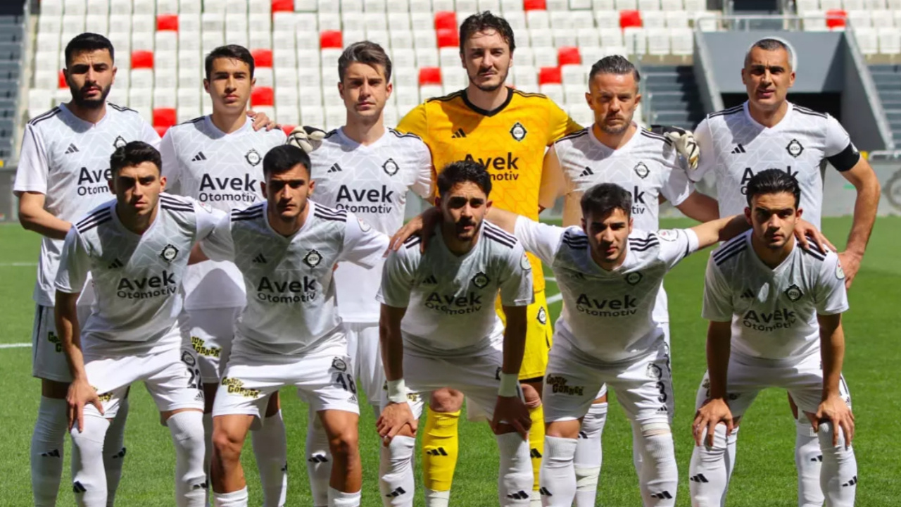Altay’dan tarihi çöküş: Süper Lig'den 3. Lig'e