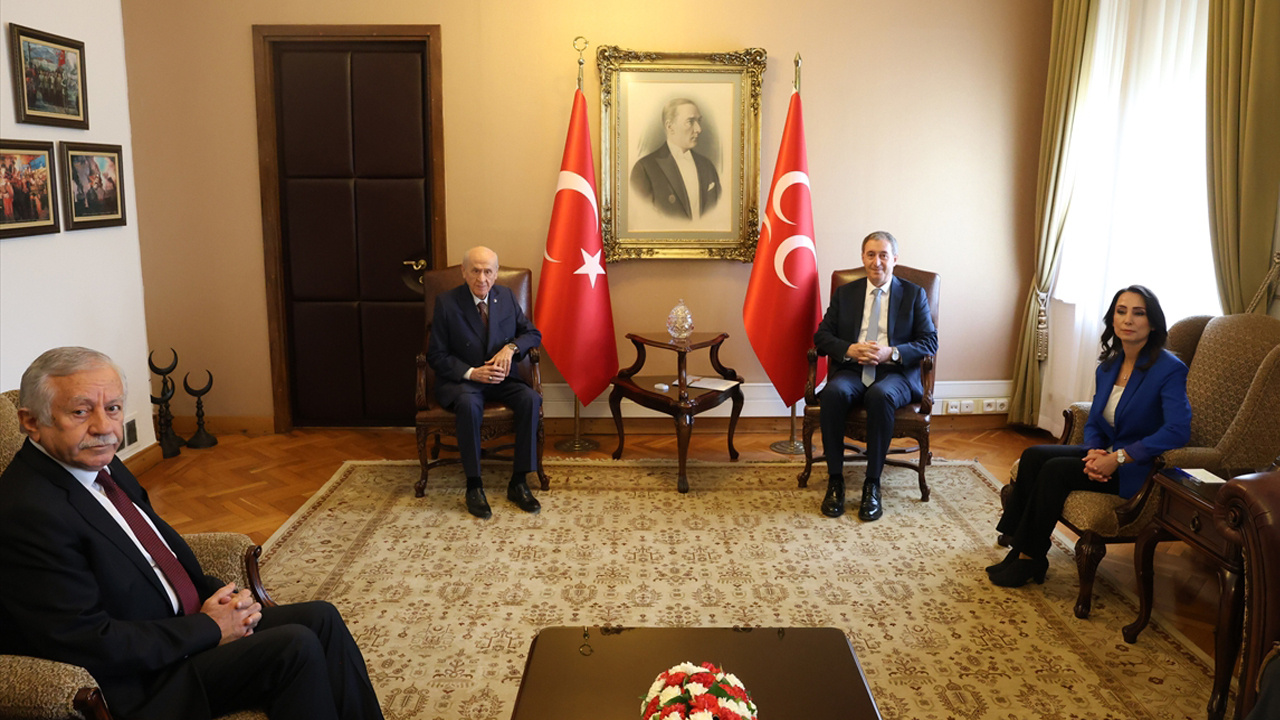 MHP Genel Başkanı Devlet Bahçeli, DEM Parti heyetini kabul etti