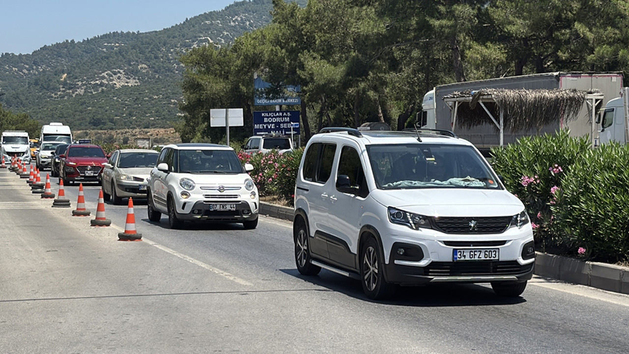 Herkes akın akın oraya gidiyor! Son 24 saatte 50 bine yakın aracın giriş yaptı