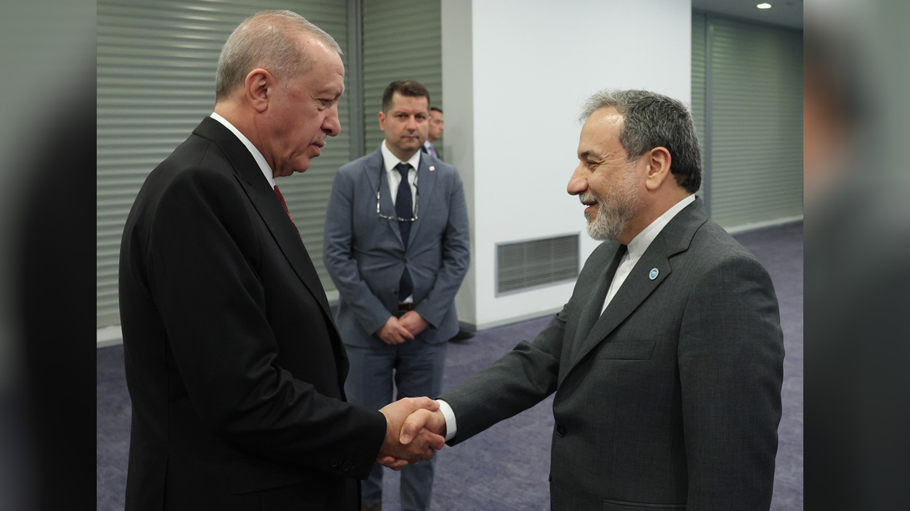 Cumhurbaşkanı Erdoğan, İran Dışişleri Bakanı Erakçi'yi kabul etti