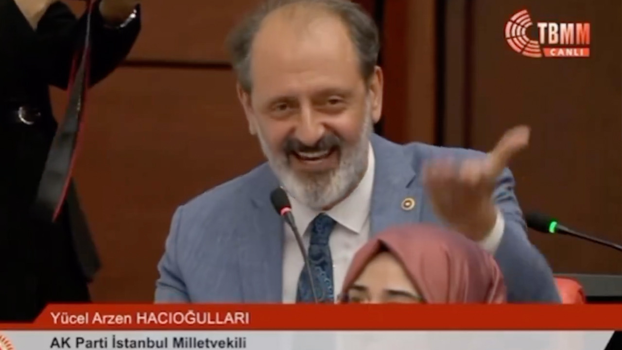 AK Partili Hacıoğulları'ndan Leman Dergisi'ne Meclis'te salavatlı tepki