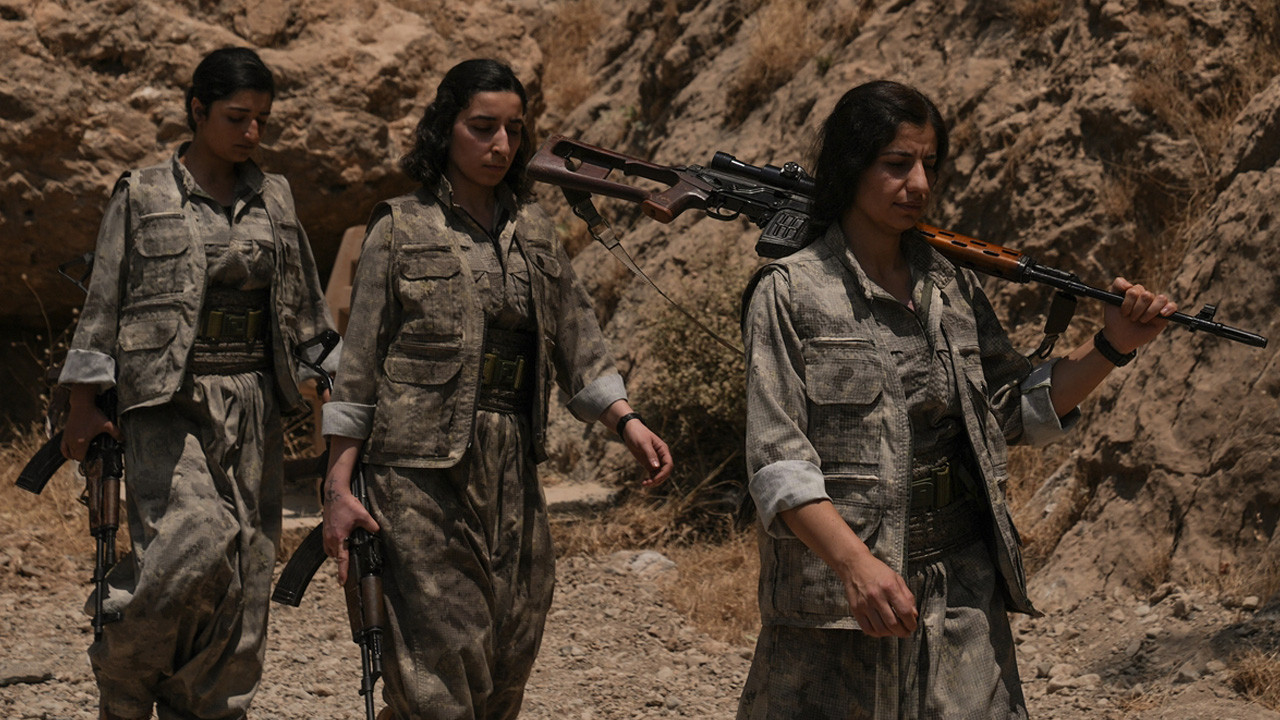 Terör örgütü PKK Zap'tan çekildi! Kararı 'Türkiye ile barış' diyerek duyurdu