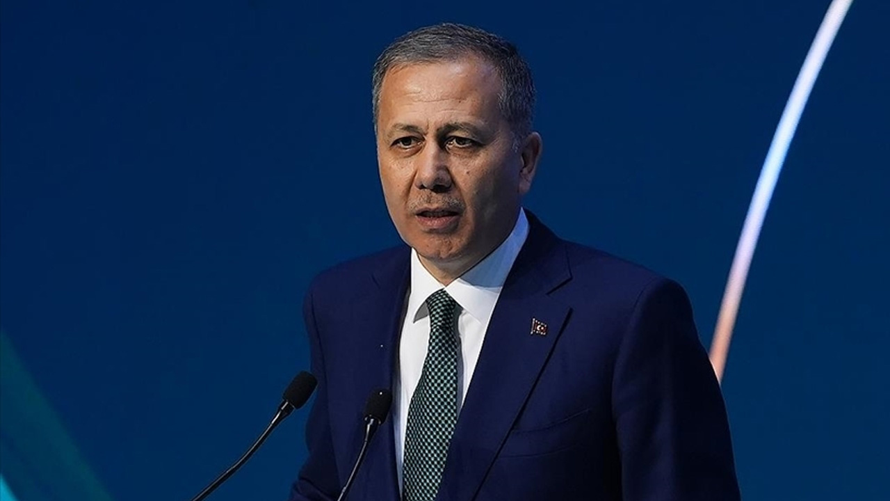 Bakan Yerlikaya: 15 Temmuz milletimize biçilen kefenin yırtılıp atıldığı gündür