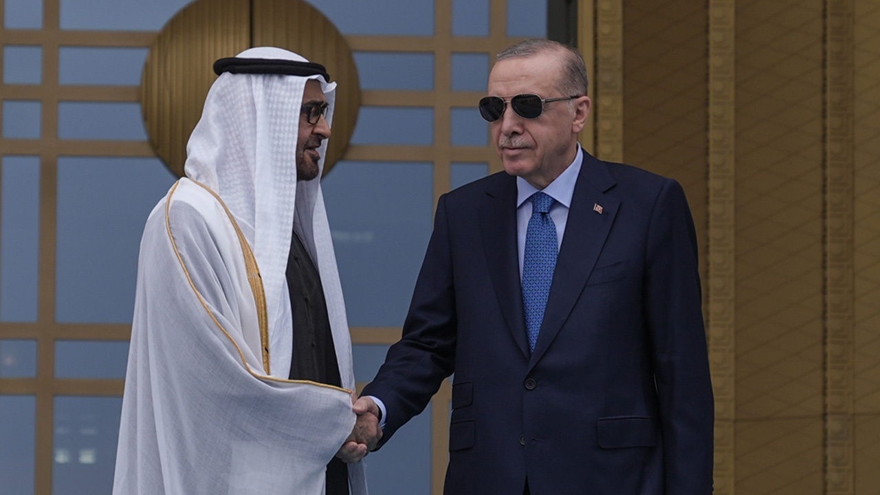 BAE Devlet Başkanı Al Nahyan Ankara'da! Cumhurbaşkanı Erdoğan resmi törenle karşıladı
