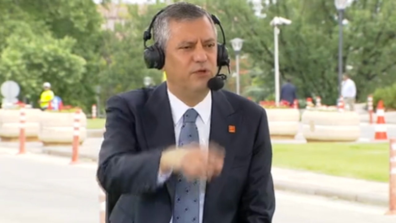 Özgür Özel'den Manavgat itirafı: Utanç duyuyorum cezasını ben de verdim devlet de versin