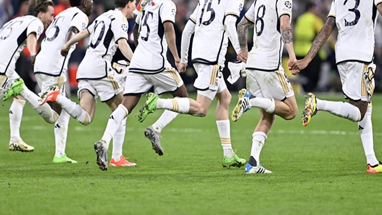 Real Madrid'de bir devir sona eriyor! Veda ediyor