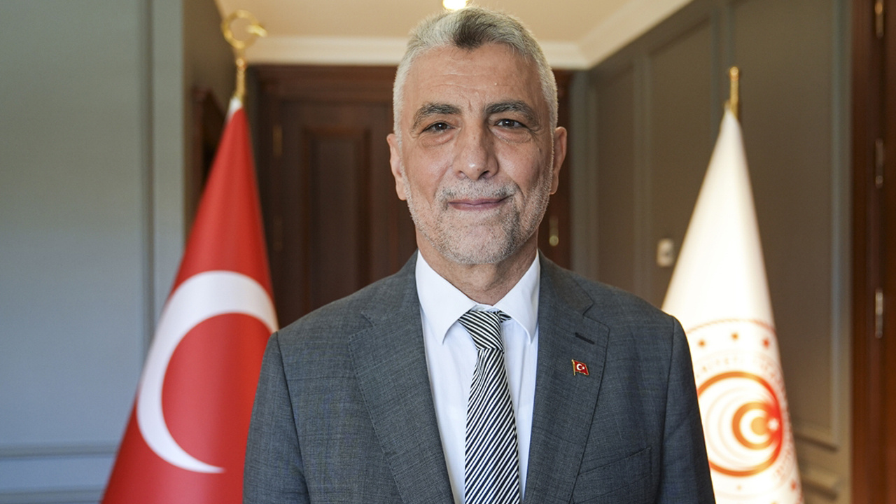 Bakan Ömer Bolat'tan Schengen vizesi açıklaması!