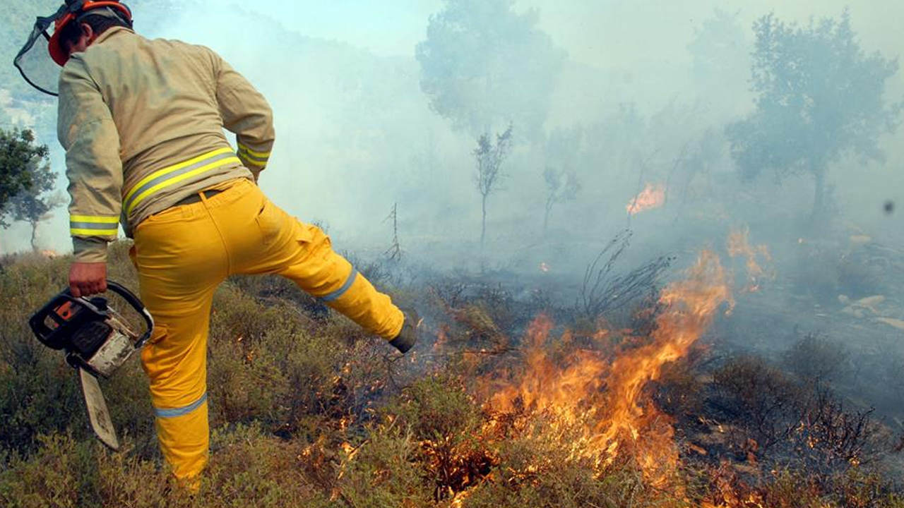 Meteorolojik veriler korkuttu! Bakan Yumaklı uyarı yaptı