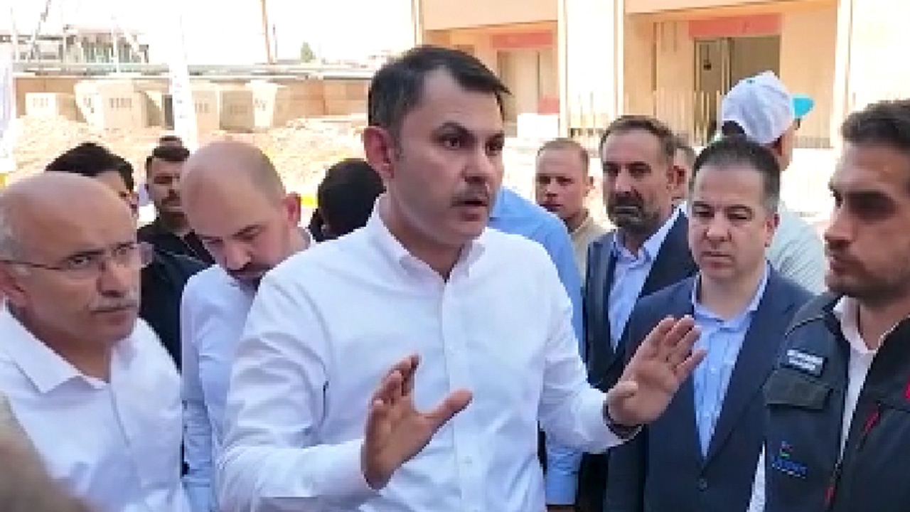 Bakan Kurum'dan Malatya'daki şantiyelere 24 saat çalışma talimatı