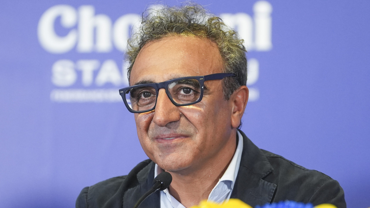 Chobani'nin sahibi Hamdi Ulukaya Fener'e sponsor oldu açıklaması günde oldu