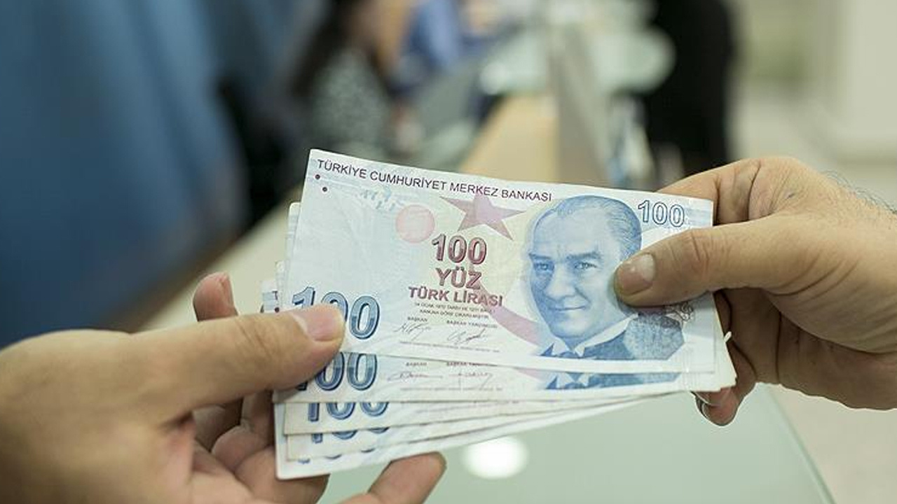 Bakan az önce duyurdu! Hesaplarınızı kontrol edin, paralar bugün yatırılıyor