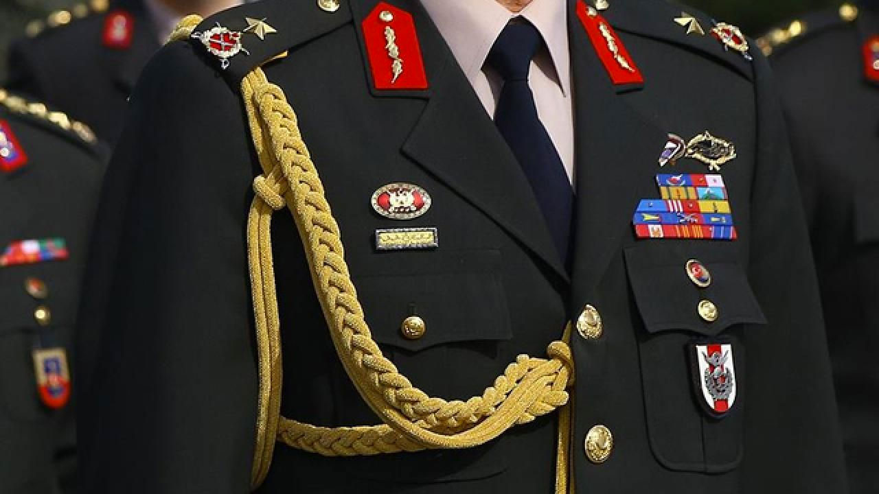 40 ilin jandarma komutanı değişti 21 general ve albay bir üst rütbeye terfi etti