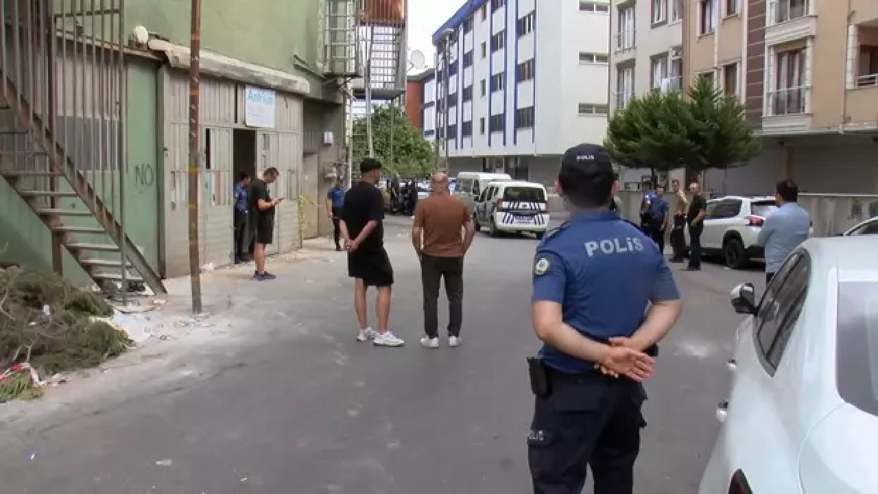 Ümraniye'de korkunç iş kazası! Yük asansöründen düşen işçi öldü...