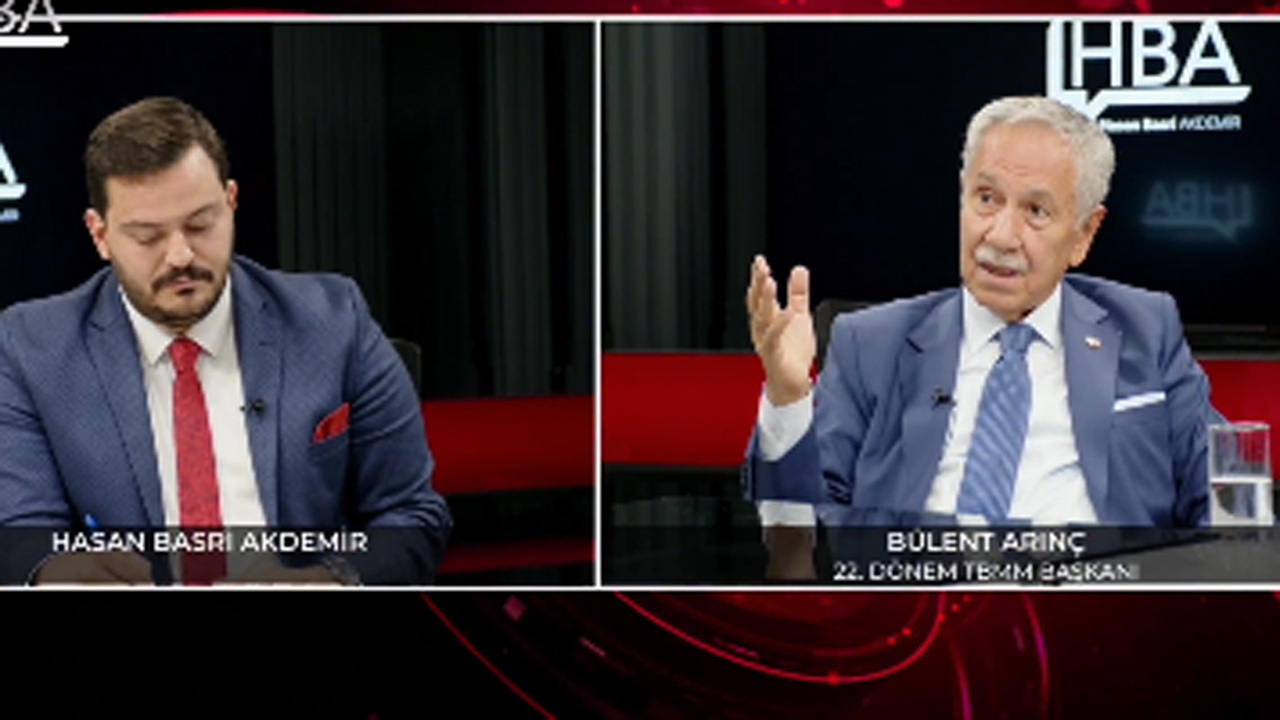 Bülent Arınç'tan Özgür Özel'e övgü: Ben nasıl minnet duymam