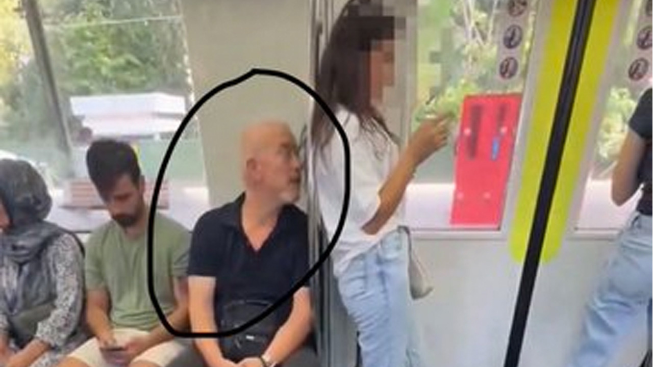 Marmaray'da bir değişik taciz vakası! Yaşını başını almış adam koklayarak...