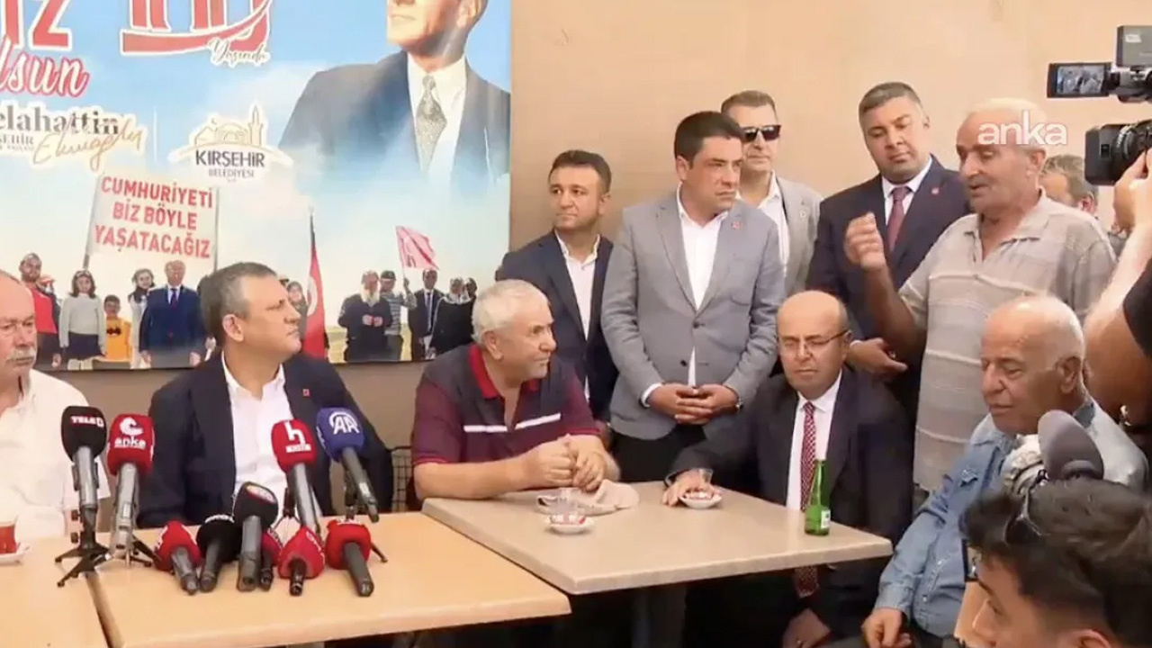 Özgür Özel'in emeklilerle buluşmasında kavga: Yalakalık yapma