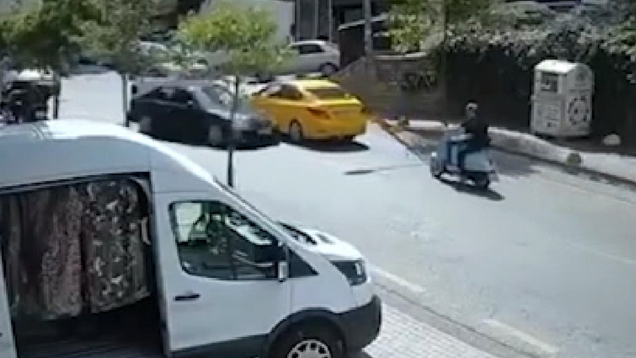 Kağıthane'de feci kaza! 21 günlük şoför hamile kadına çarptı