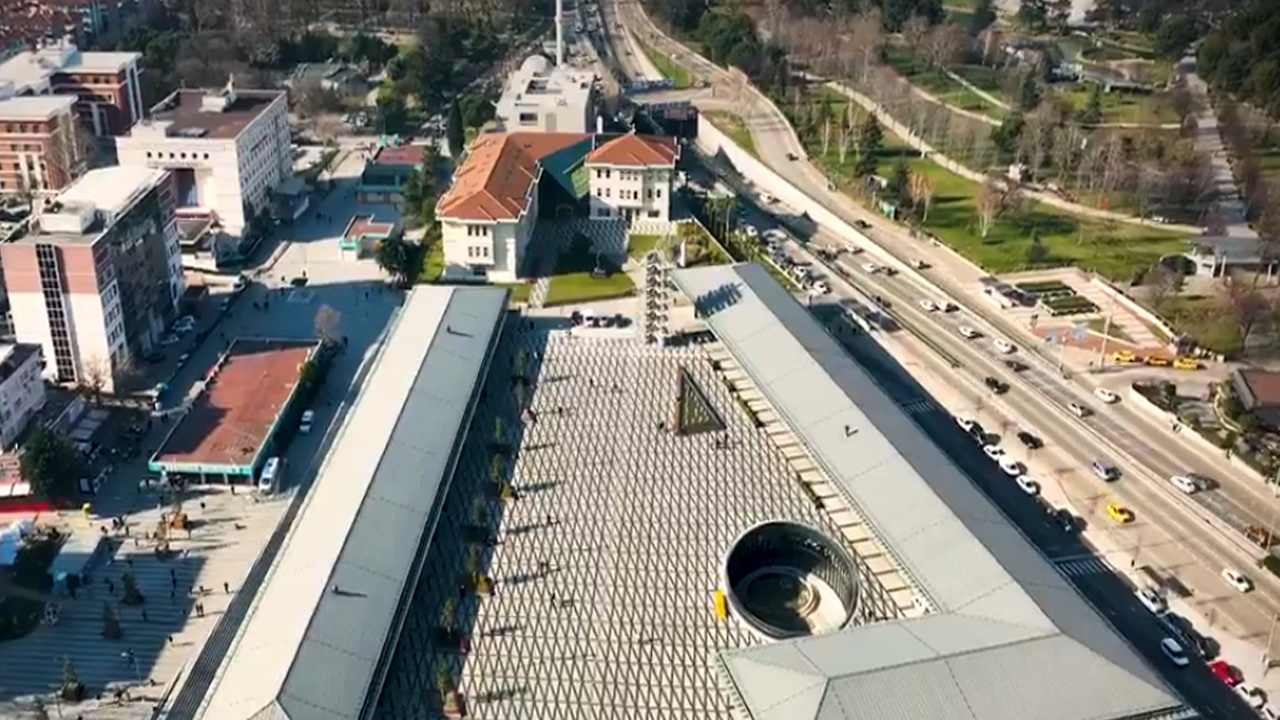 Yerin 24 metre altına 4 katlı otopark! Bakan Murat Kurum paylaştı