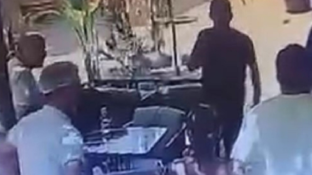 Oyuncu Ufuk Bayraktar İstanbul'da iş yeri basıp para istedi işte o haraç videosu