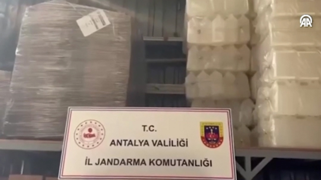 Antalya'da sahte alkol imalatçılarına operasyon