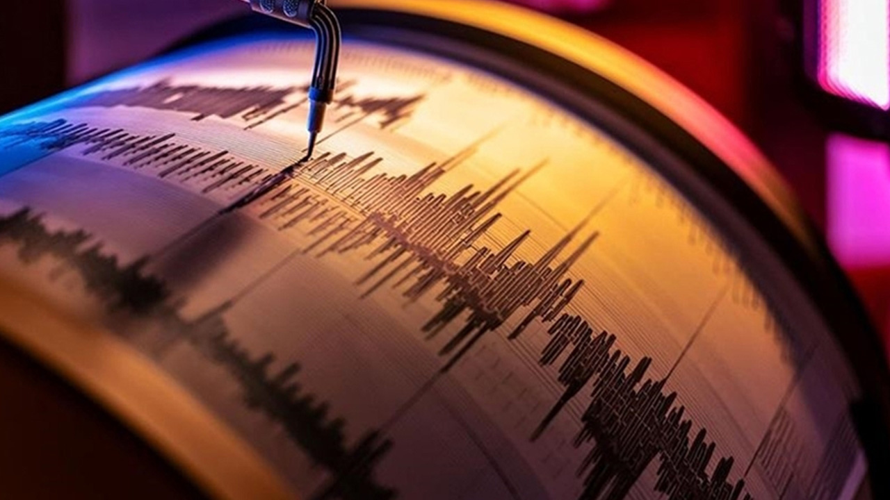 Balıkesir'de deprem oldu! AFAD'dan açıklama var