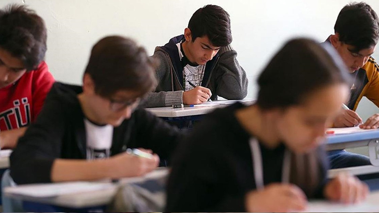 Lisenin 18 maddelik kurallar listesi tepki çekti! Valilik soruşturma başlattı