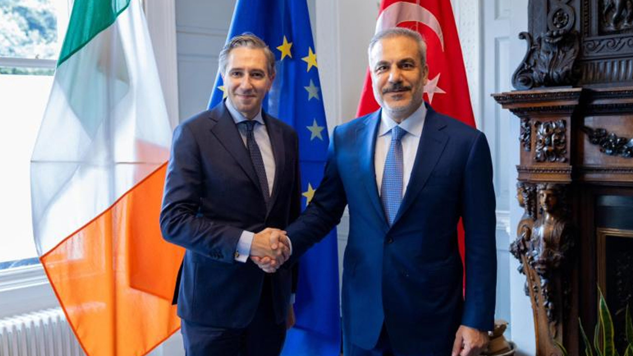 Bakan Fidan İrlanda Başbakan Yardımcısı Harris ile görüştü