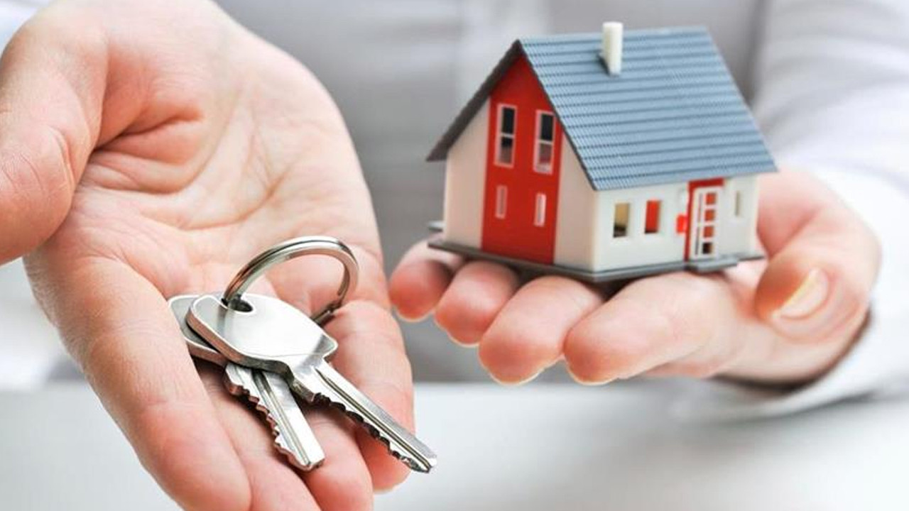 Kiracısına 'evden çık' diyen ev sahibinin başına gelene bakın! Gözünü hastanede açtı