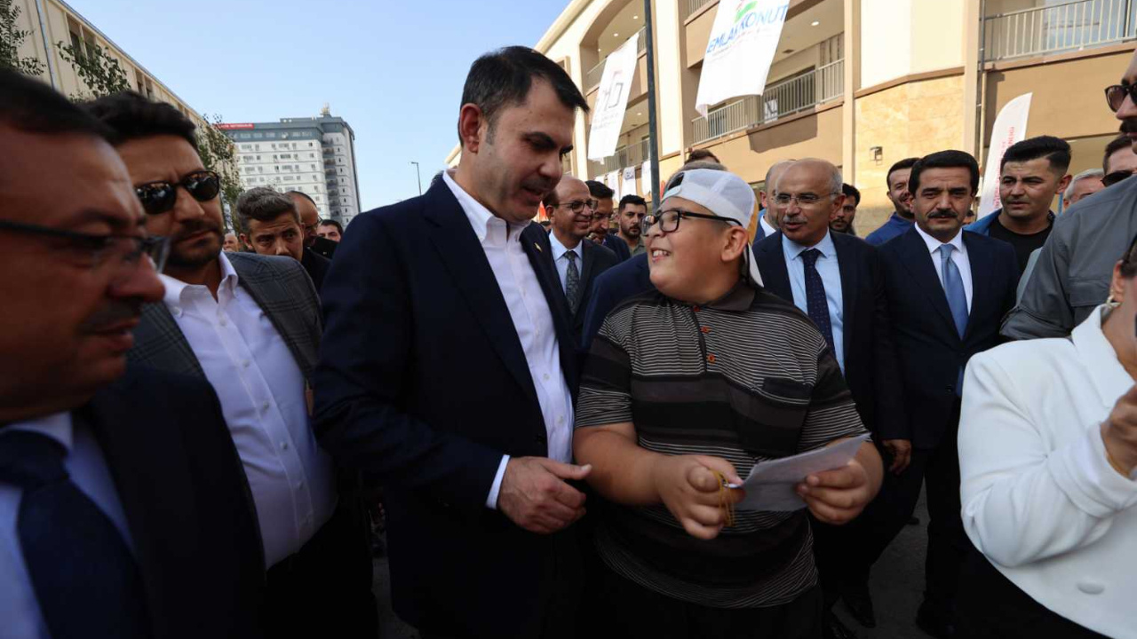 Bakan Kurum duyurdu: 453 bin konutun yüzde 70'i teslim ediliyor