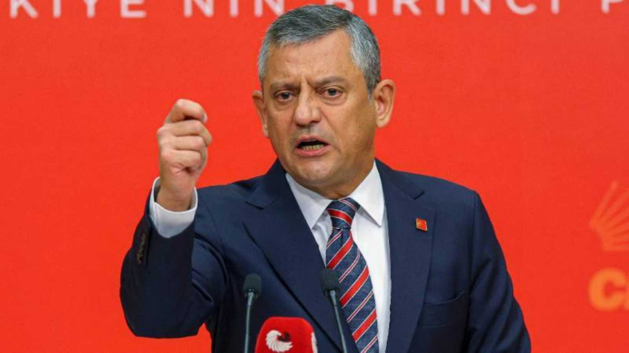 Özgür Özel’den kurultay ve ilçe kongreleri açıklaması