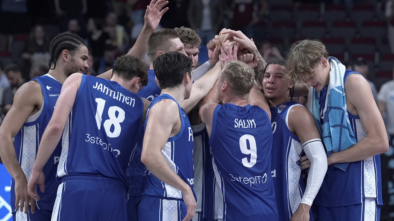 EuroBasket 2025 son 16 turunda Sırbistan elendi