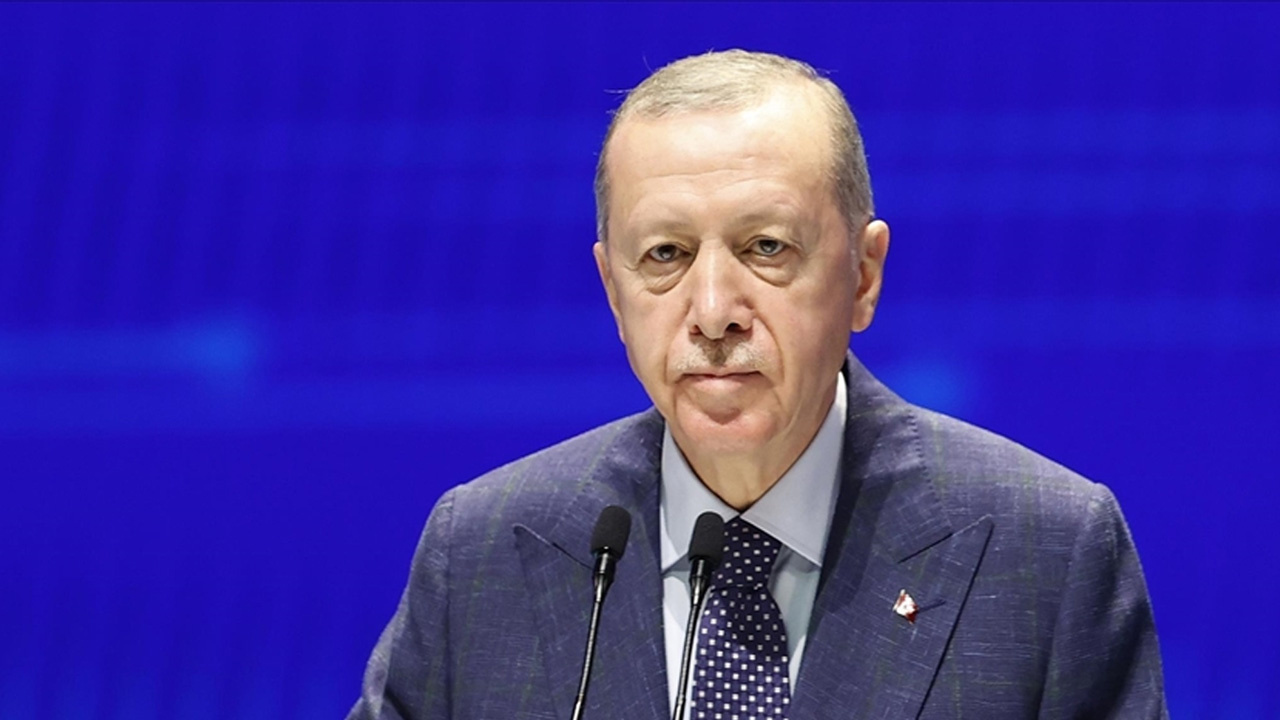 Cumhurbaşkanı Erdoğan'dan flaş mesajlar