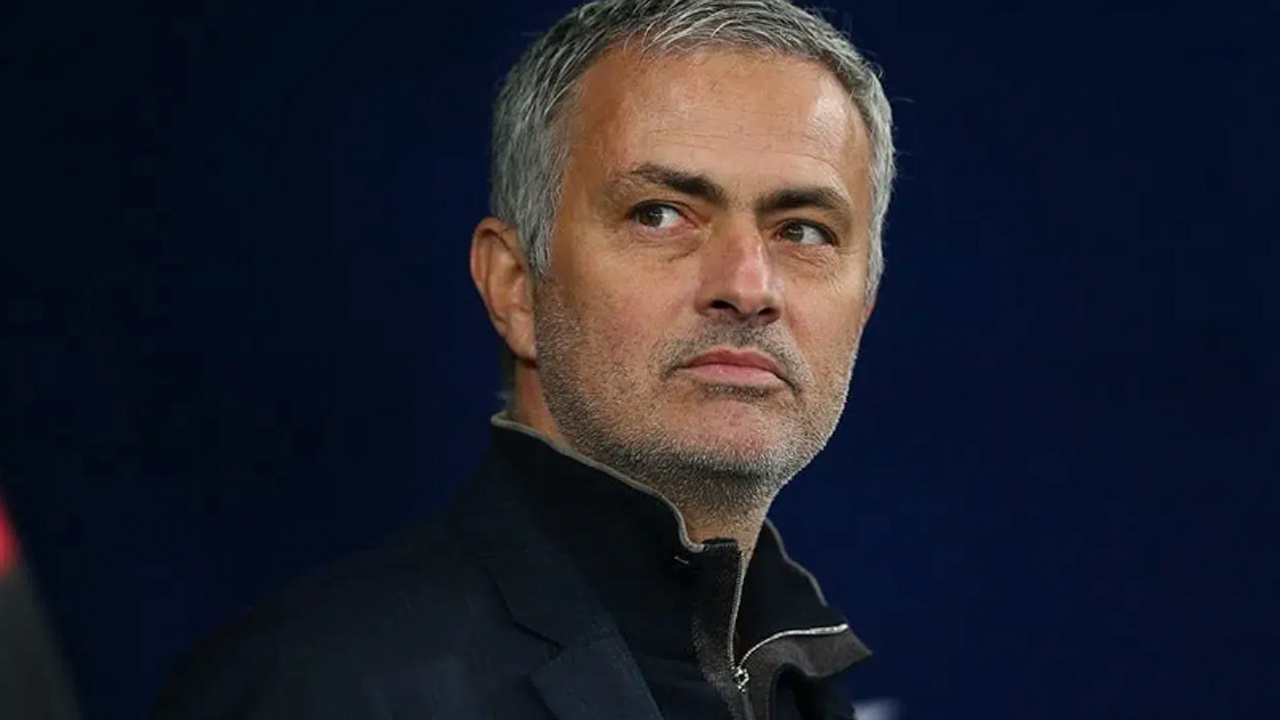 Fener'den sonra gözler üzerindeydi: Jose Mourinho'nun yeni takımı belli