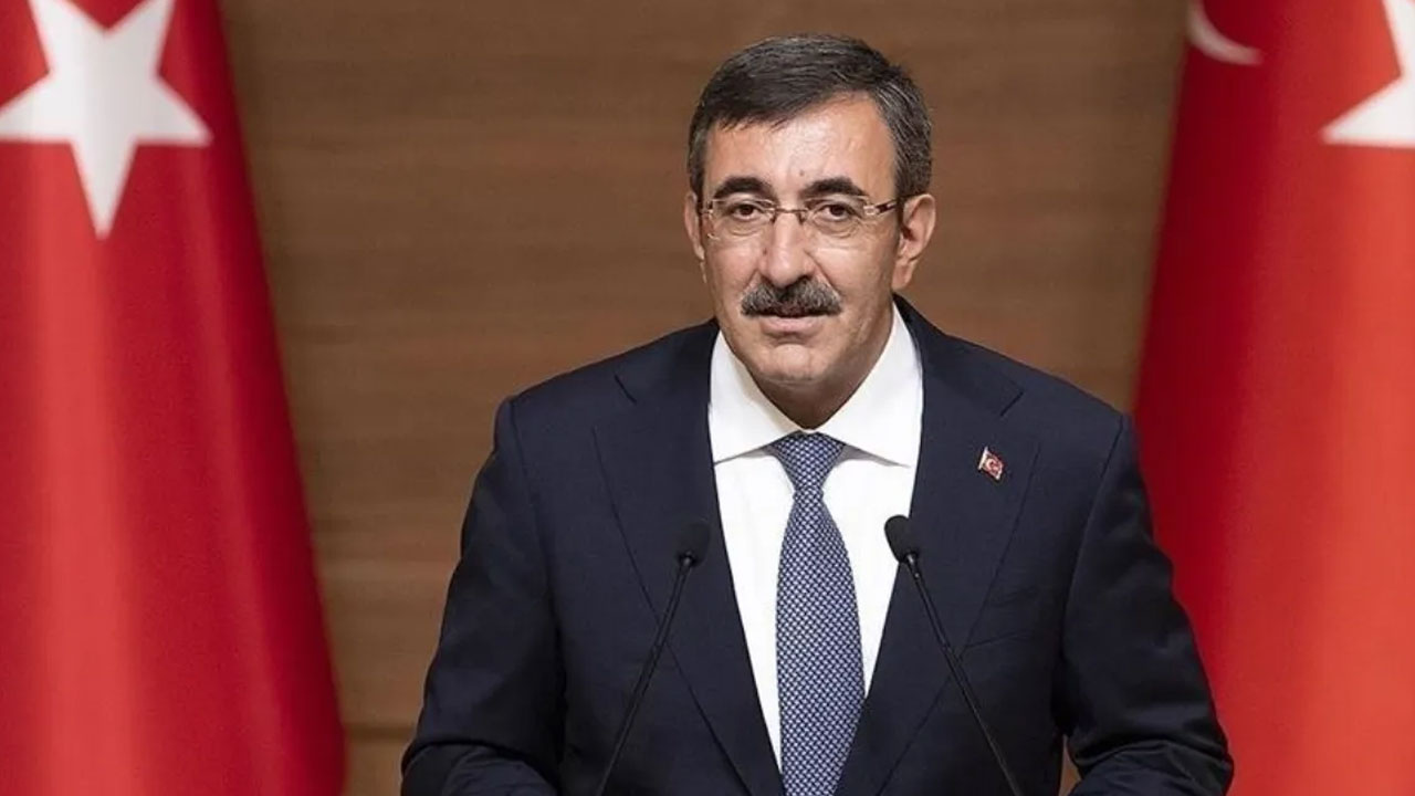 Cevdet Yılmaz: Yıl sonunda yüzde 30'un altına inmiş enflasyonu bekliyoruz