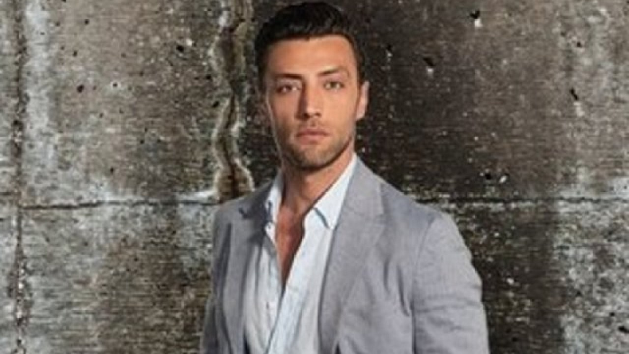 Ünlü oyuncu Ceyhun Mengiroğlu hakkında şok iddia!Borçlular kapıya dayandı