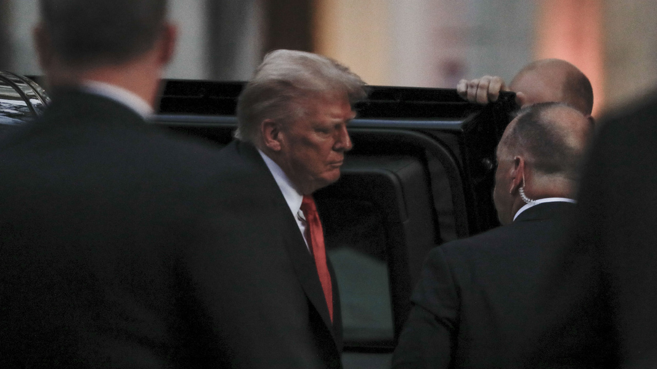 Washington'da Restorana yemeğe giden Trump'a Gazze protestosu şoku