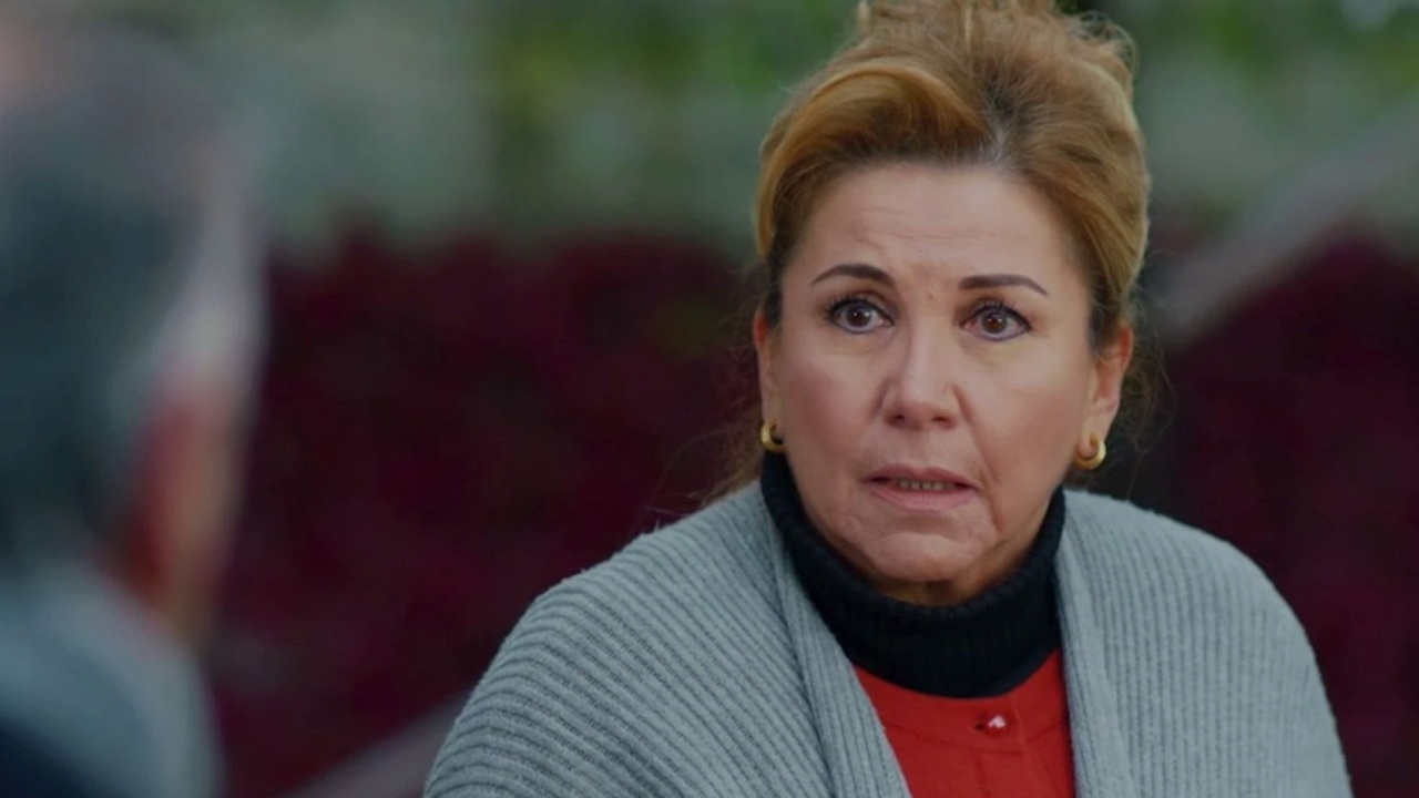 Usta oyuncu Gül Onat'tan yıkan paylaşım: ''Bağırsaklarım torbaya boşalıyor''