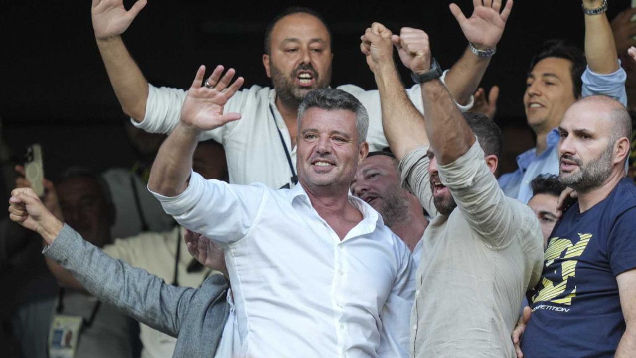 Fenerbahçe'nin yeni başkanı Sadettin Saran oldu!