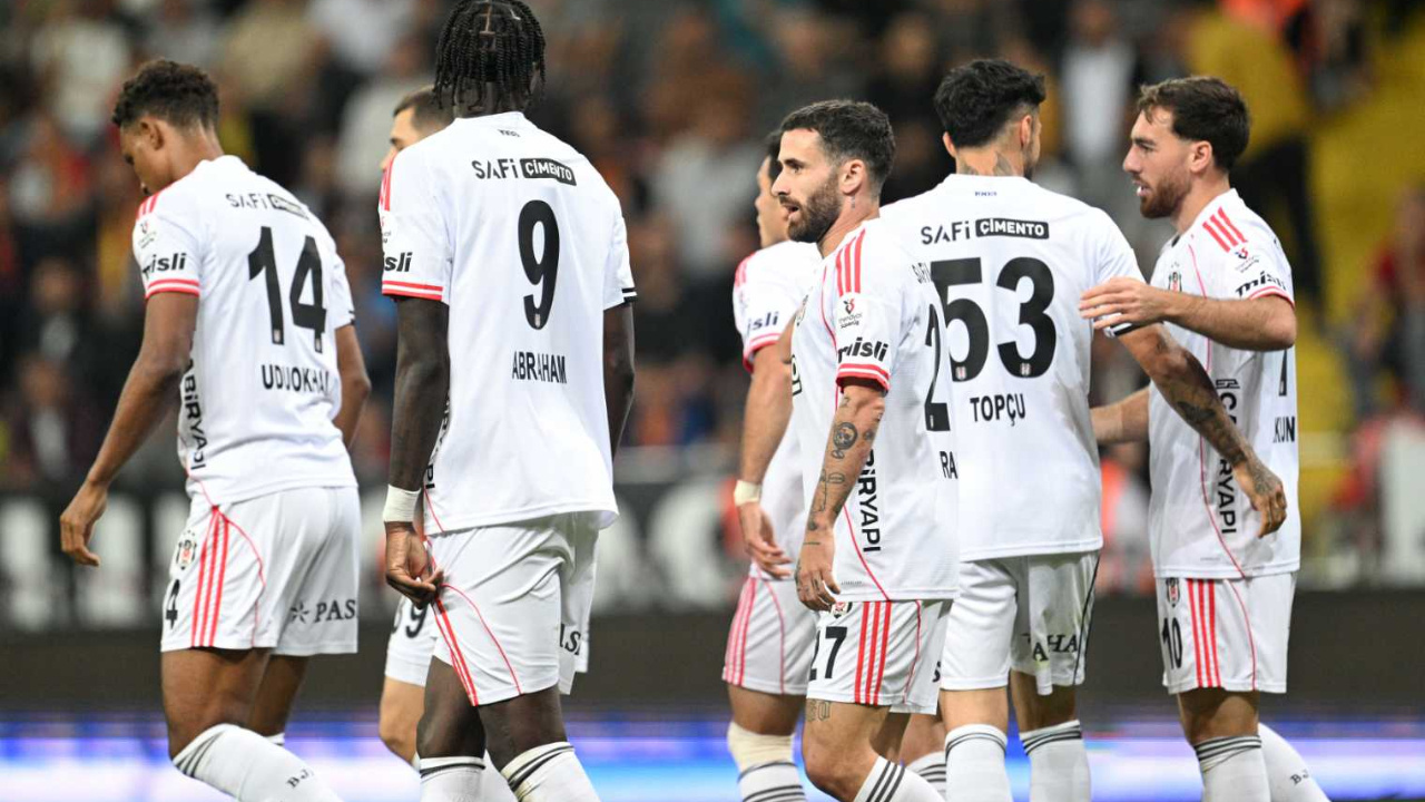 Beşiktaş’tan Kayserispor deplasmanında farklı galibiyet