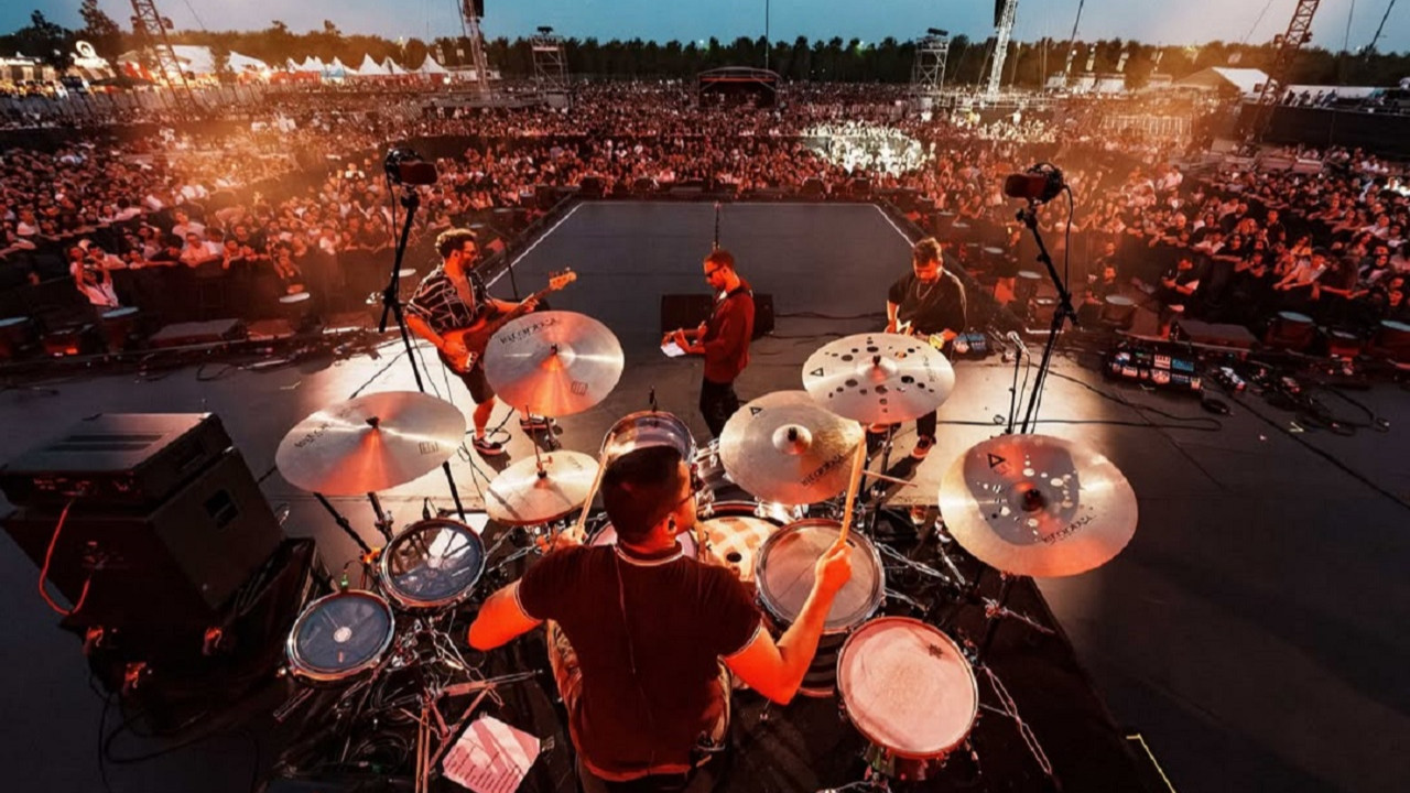 Son zamanların en sevilen grubundan şok karar! Artık sahne almayacaklar...