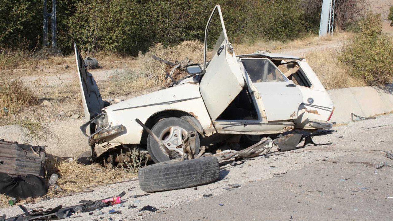 Konya’da feci kaza: 3 yaşındaki ikizler hayatını kaybetti