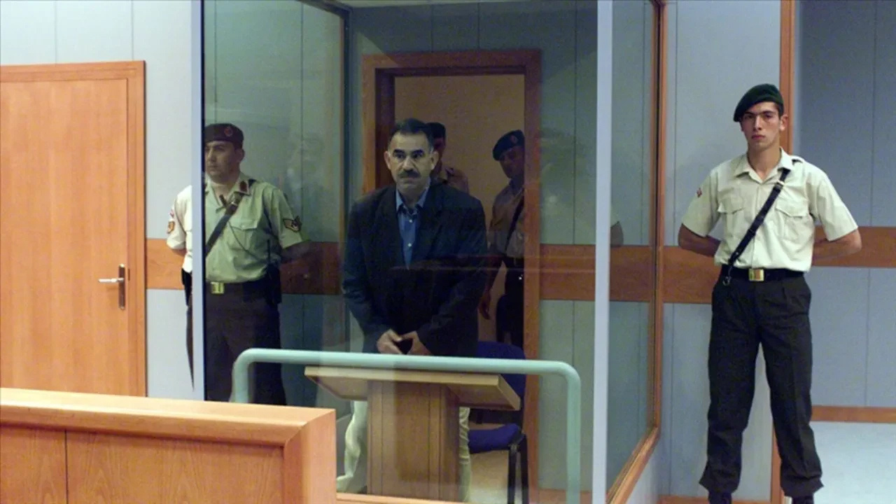 Öcalan'la görüşme yok! Komisyonun yol haritası belli oldu