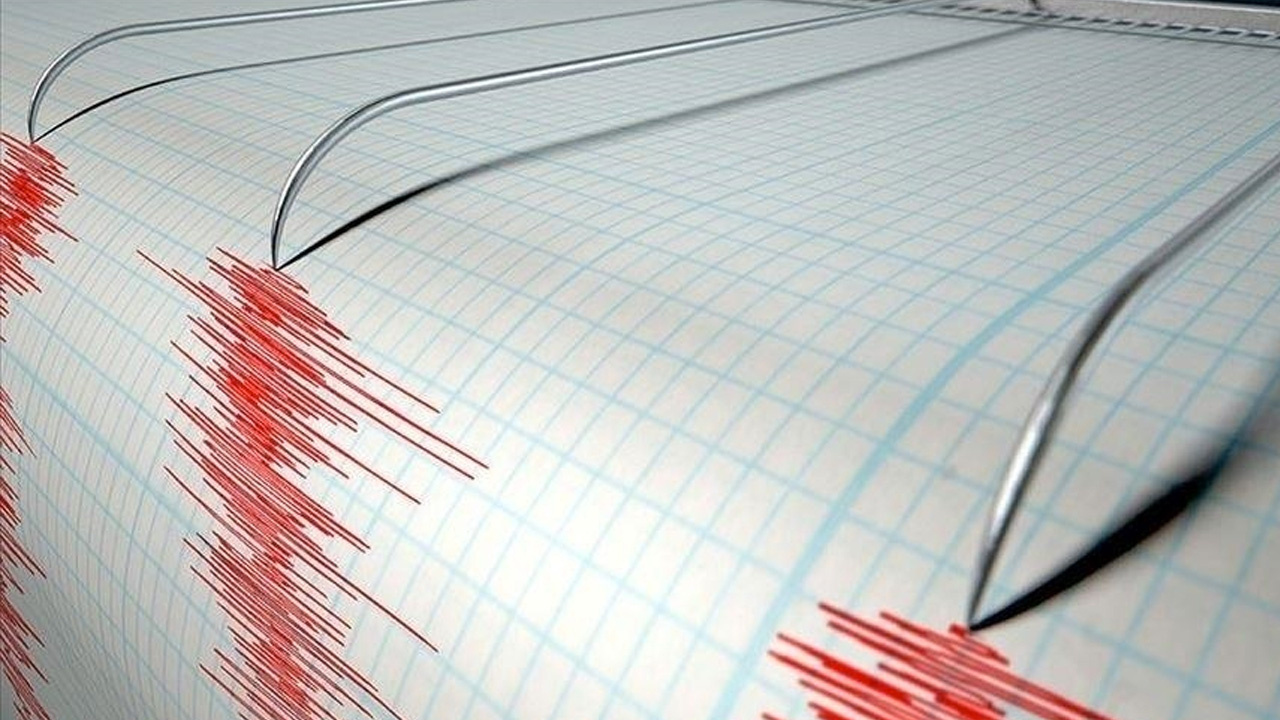 Kütahya'da panik yaratan deprem! AFAD duyurdu
