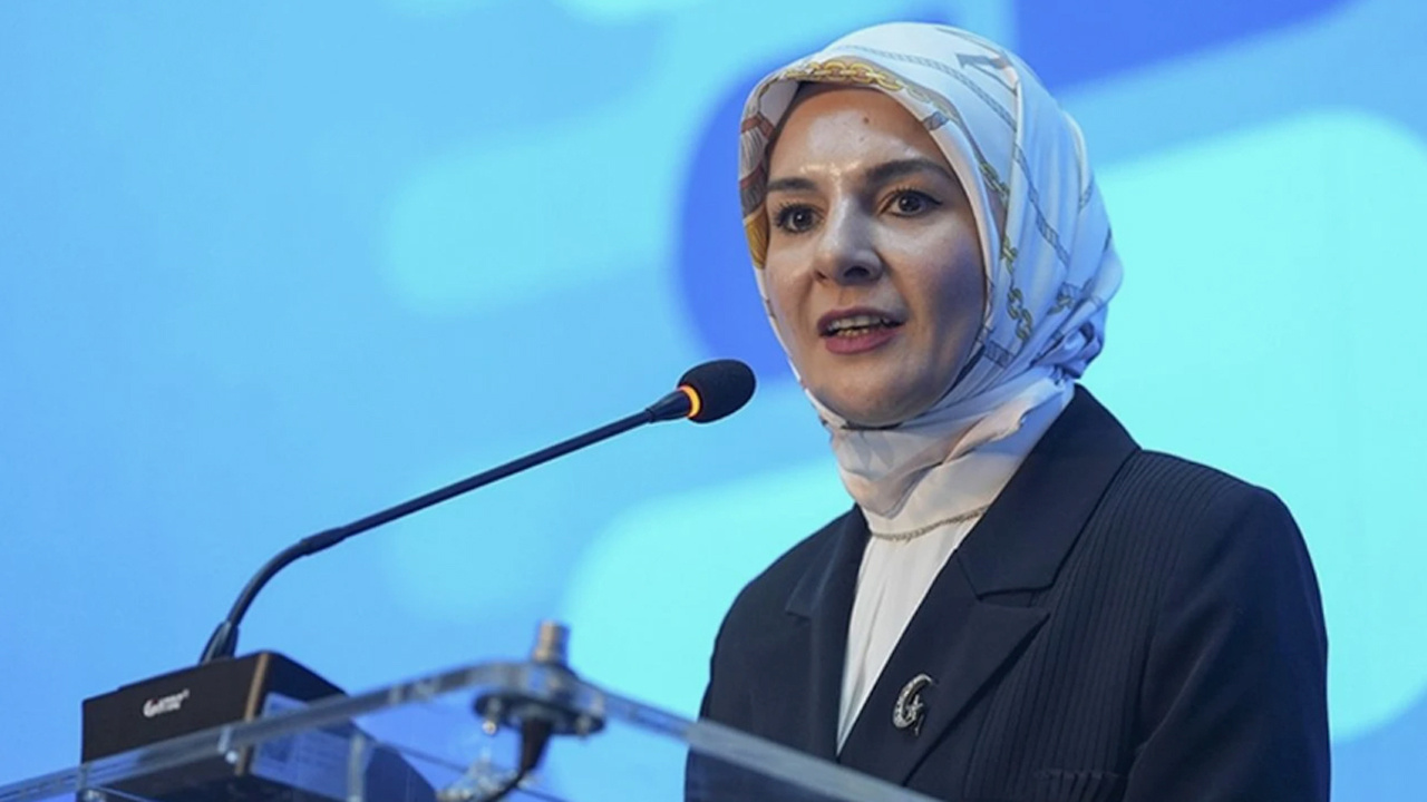 Aile ve Sosyal Hizmetler Bakanı Göktaş'tan "Gazze İçin Sessiz Çığlık" eylemine destek