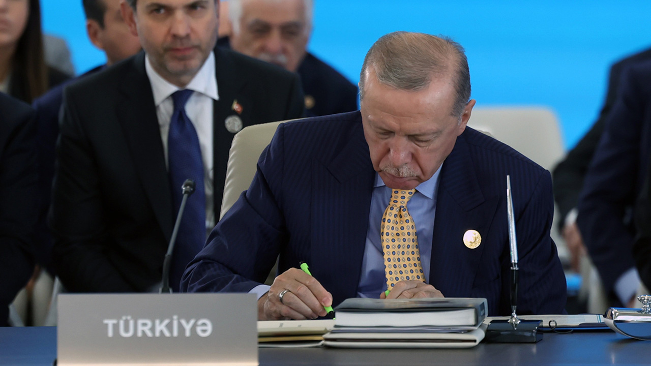 Cumhurbaşkanı Erdoğan, Türk Devletleri Teşkilatı 12. Zirvesi'nde bildiri ve kararlar imzaladı