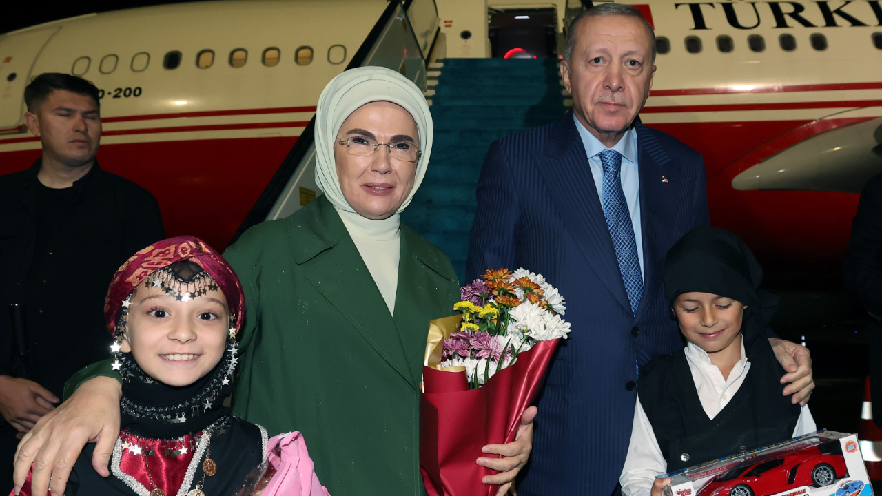 Cumhurbaşkanı Erdoğan Rize’de afet bölgelerini inceledi