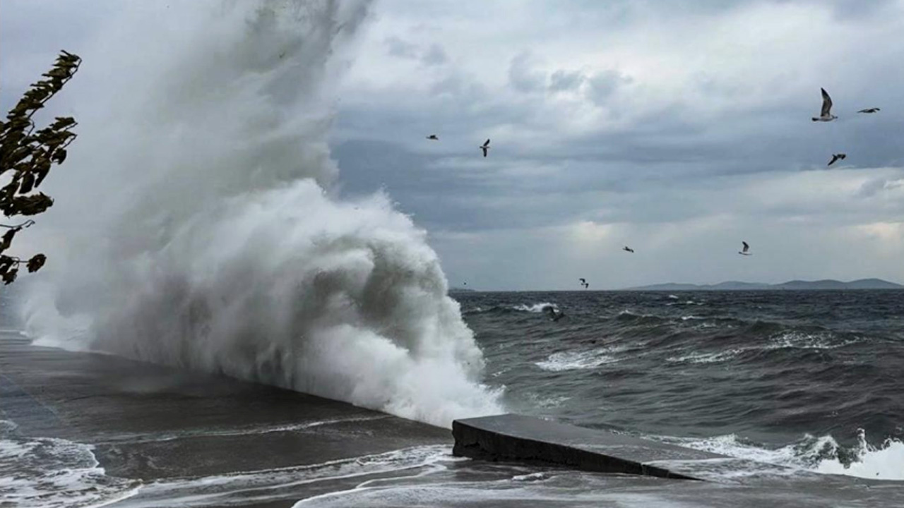Meteorolojiden denizlerde fırtına uyarısı